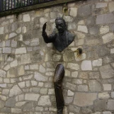 Montmartre; le passe-muraille